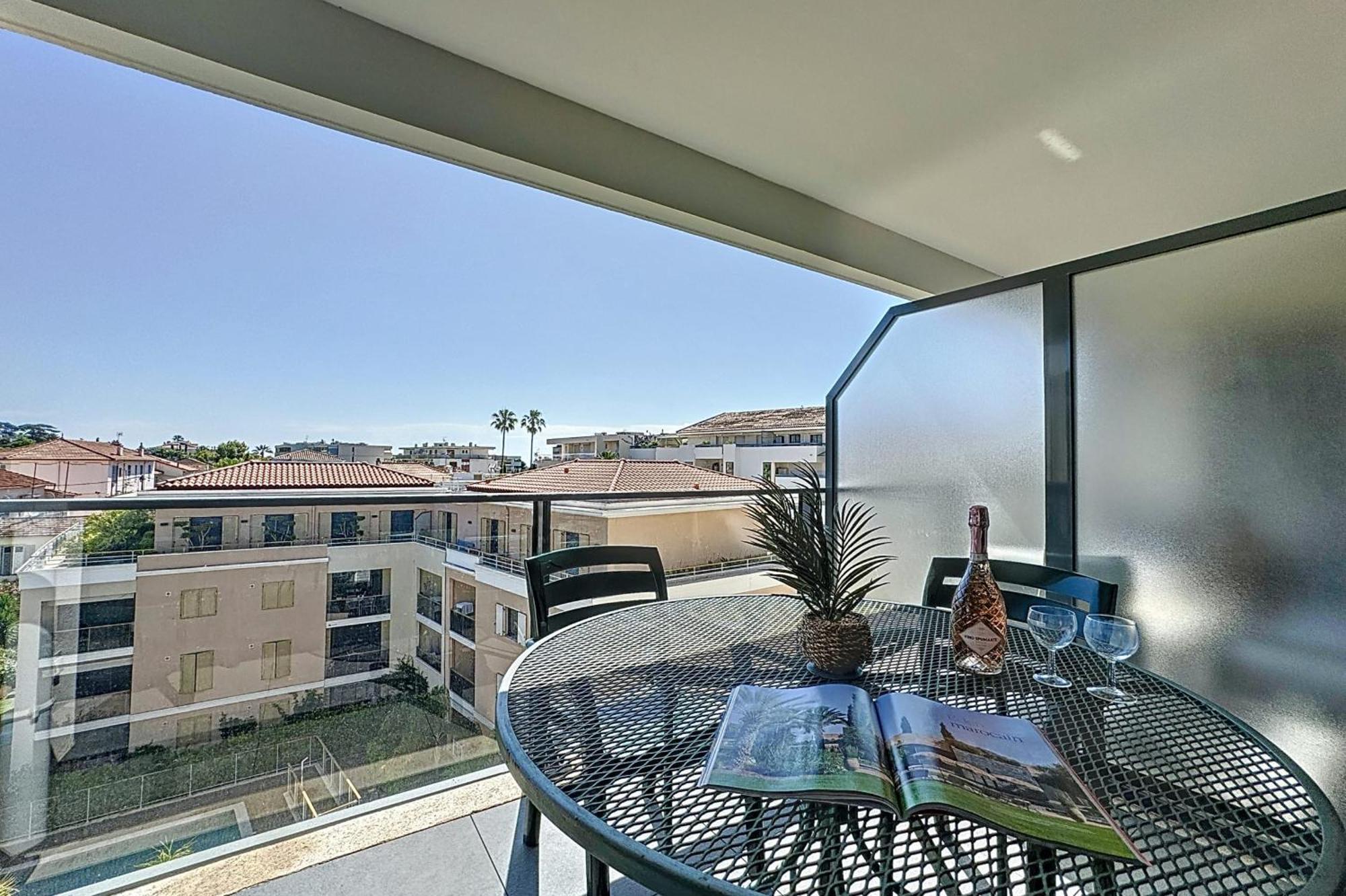 Le Secret Garden - 3-room With Pool - Palm Apartment *